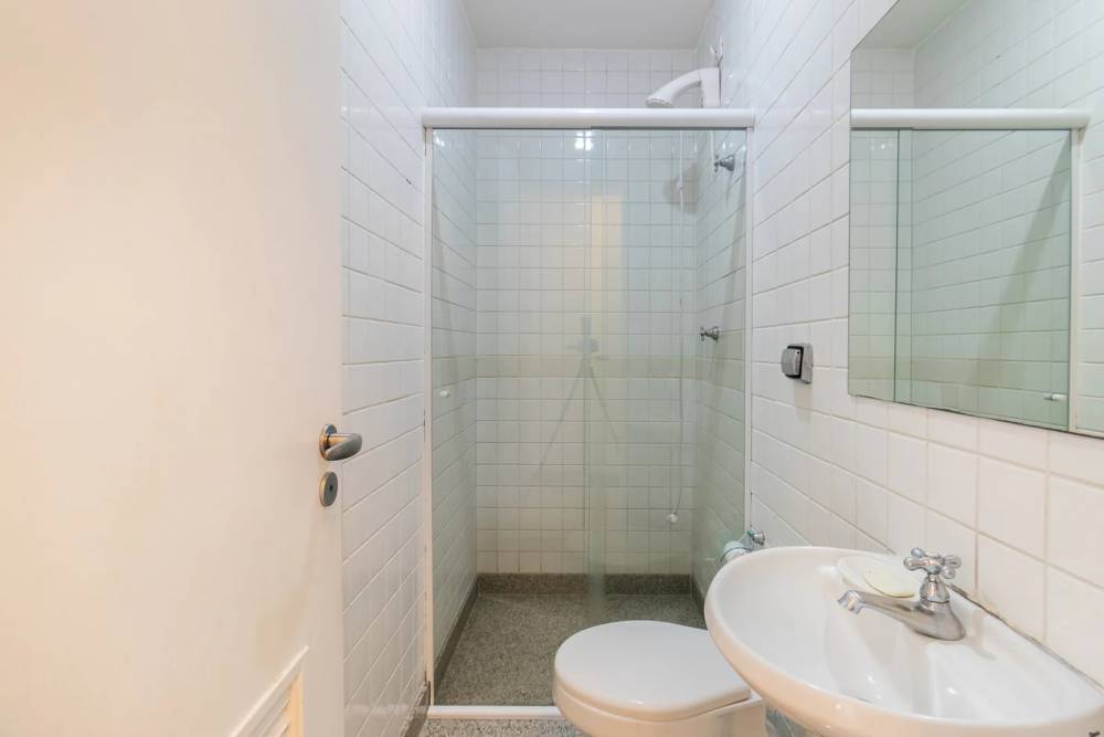 Apartamento à venda na Rua JacuriciItaim Bibi - 999-apartamento-itaim-bibi-sao-paulo-104653-4.jpg