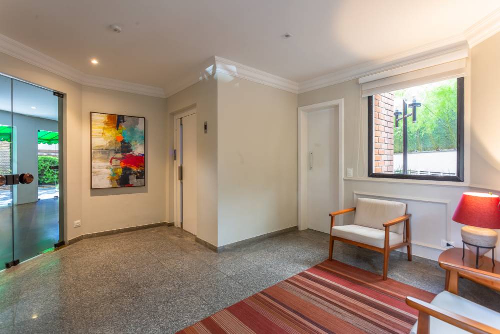Apartamento à venda na Rua Silva CorreiaVila Nova Conceição - 999-apartamento-vila-nova-conceicao-sao-paulo-094843-0.jpg