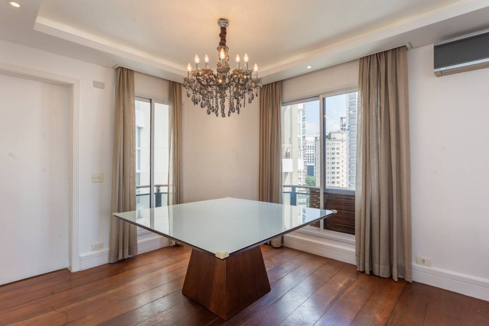Apartamento à venda na Rua Silva CorreiaVila Nova Conceição - apartamento-vila-nova-conceicao-sao-paulo-094749-7.jpg