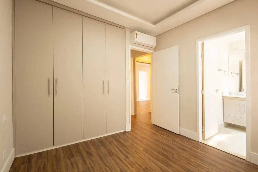 Apartamento à venda na Rua Doutor Eduardo de Souza AranhaVILA OLIMPIA - apartamento-vila-olimpia-sao-paulo-120308-11.jpg