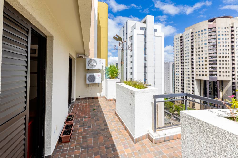 Apartamento à venda na Rua IaraItaim Bibi - apartamento-itaim-bibi-sao-paulo-105357-26.jpg