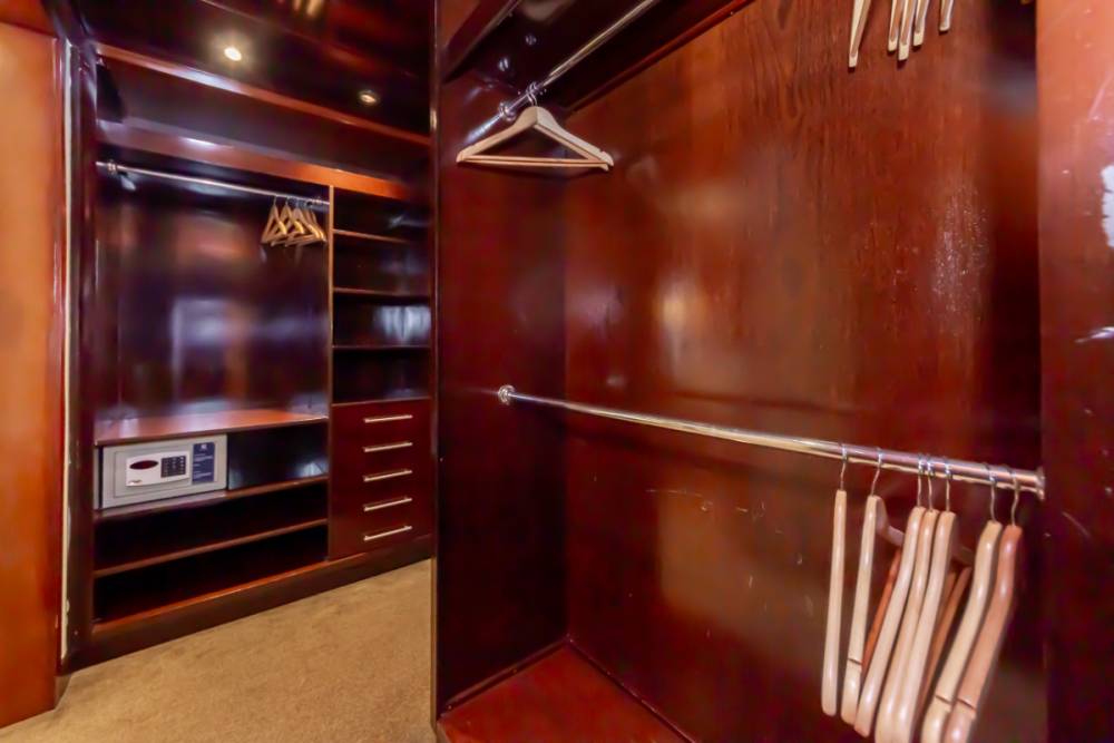 Apartamento à venda na Rua Pedroso AlvarengaItaim Bibi - apartamento-itaim-bibi-sao-paulo-150753-9.jpg