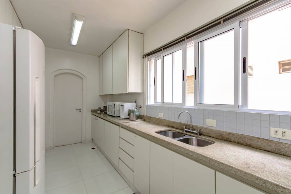 Apartamento à venda na Rua Pedroso AlvarengaItaim Bibi - apartamento-itaim-bibi-sao-paulo-100011-4.jpg