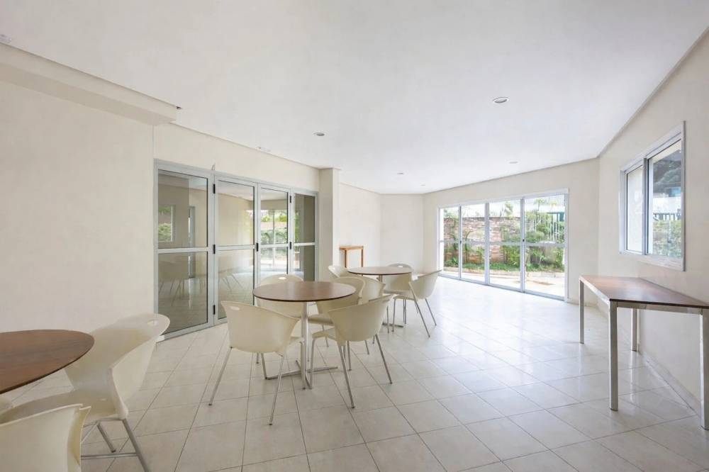 Apartamento à venda na Rua Pio XIAlto de Pinheiros - 999-apartamento-alto-de-pinheiros-sao-paulo-121353-0.jpg