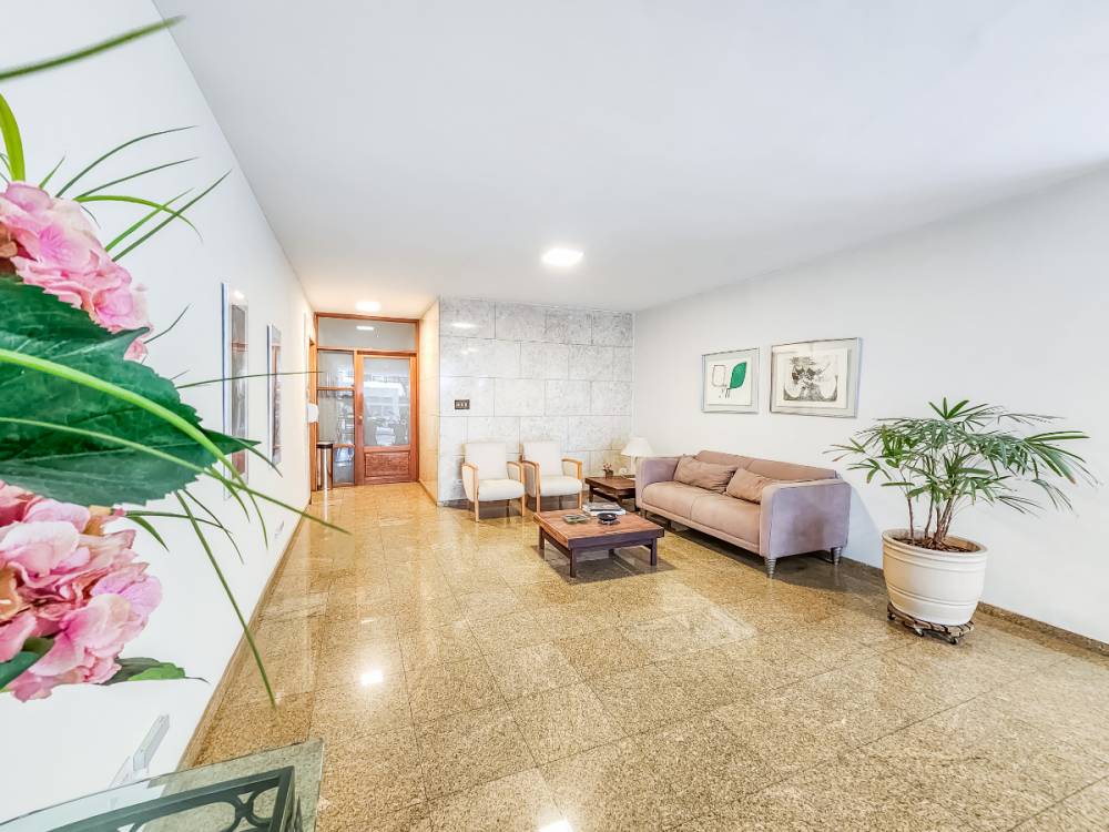 Apartamento à venda na Rua ItacemaItaim Bibi - 999-apartamento-itaim-bibi-sao-paulo-104243-0.jpg