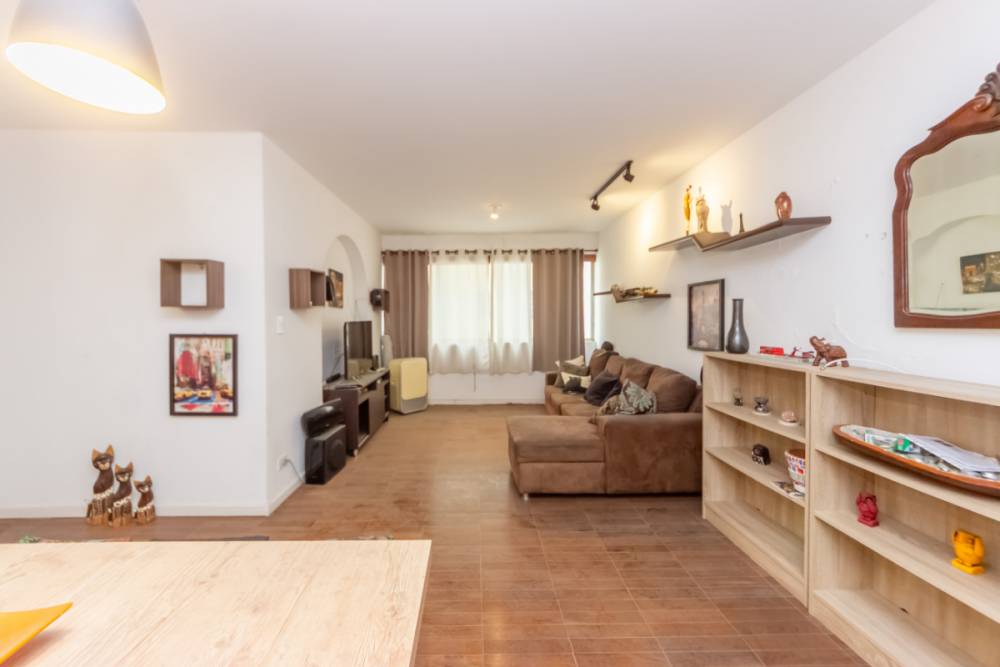 Apartamento à venda na Rua ItacemaItaim Bibi - apartamento-itaim-bibi-sao-paulo-104206-1.jpg