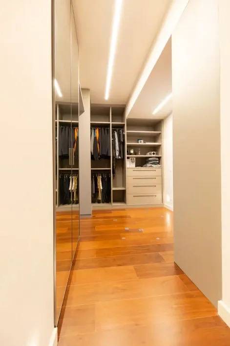 Apartamento à venda na Rua Jesuíno ArrudaItaim Bibi - apartamento-itaim-bibi-sao-paulo-125602-16.jpg