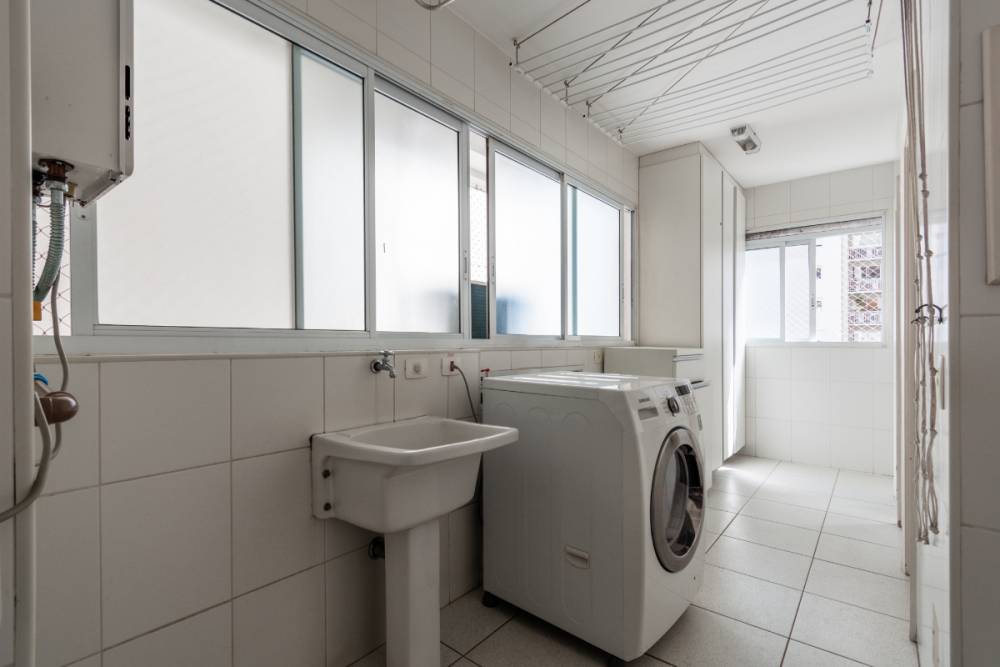 Apartamento à venda na Rua Zacarias de GoisCAMPO BELO - 999-apartamento-campo-belo-sao-paulo-143943-22.jpg