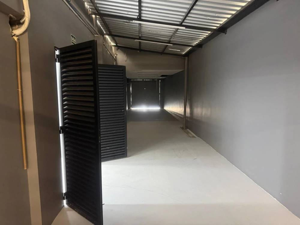 Ponto Comercial para alugar na Avenida RebouçasPINHEIROS - 999-ponto-comercial-pinheiros-sao-paulo-120129-3.jpg