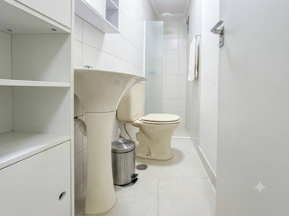 Apartamento à venda na Rua SafiraAclimação - 999-apartamento-aclimacao-sao-paulo-110921-3.jpg