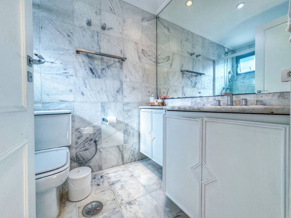 Apartamento à venda na Rua SafiraAclimação - 999-apartamento-aclimacao-sao-paulo-110923-24.jpg