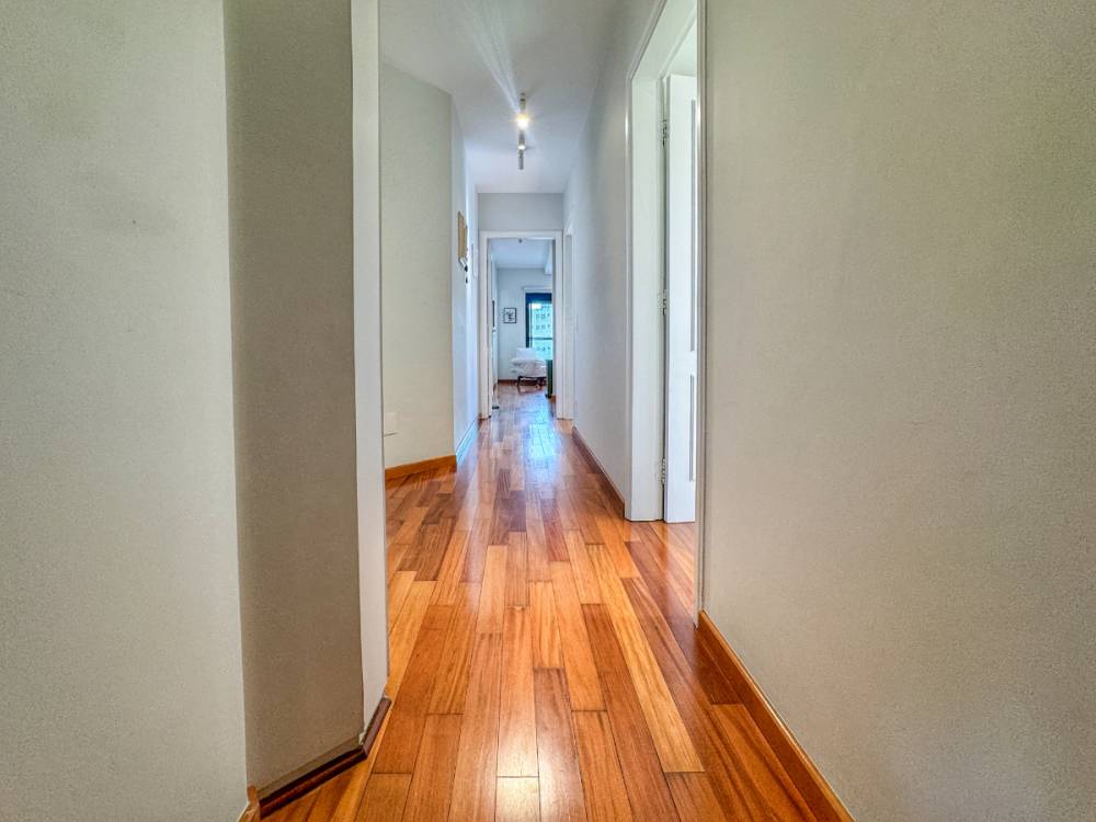 Apartamento à venda na Rua SafiraAclimação - 999-apartamento-aclimacao-sao-paulo-110923-26.jpg