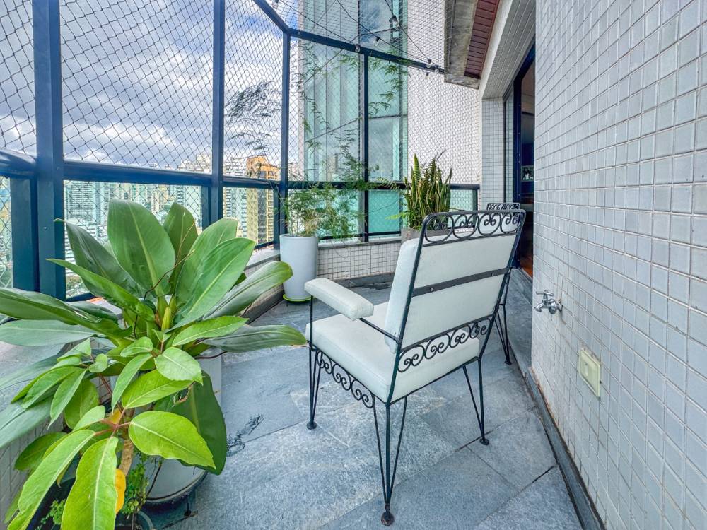 Apartamento à venda na Rua SafiraAclimação - apartamento-aclimacao-sao-paulo-110831-16.jpg