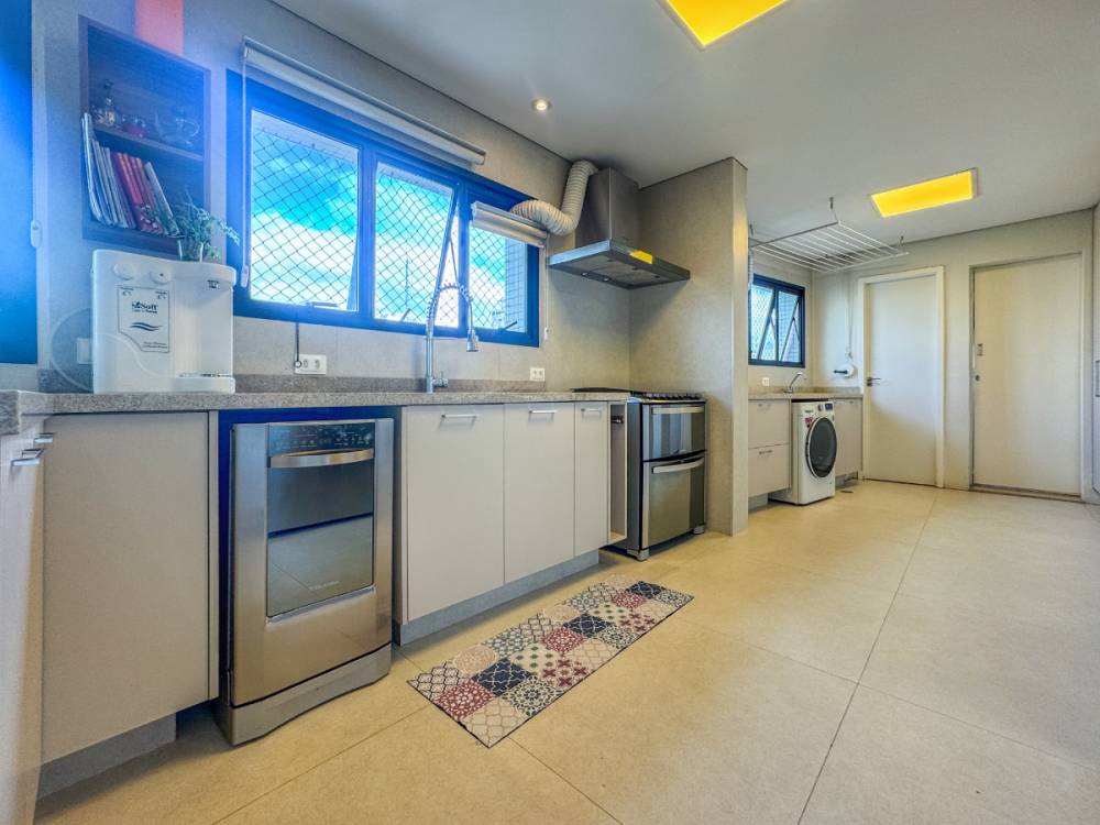 Apartamento à venda na Rua SafiraAclimação - apartamento-aclimacao-sao-paulo-110833-23.jpg