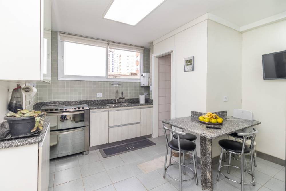 Apartamento à venda na Rua Antônio FelícioItaim Bibi - 999-apartamento-itaim-bibi-sao-paulo-103039-9.jpg