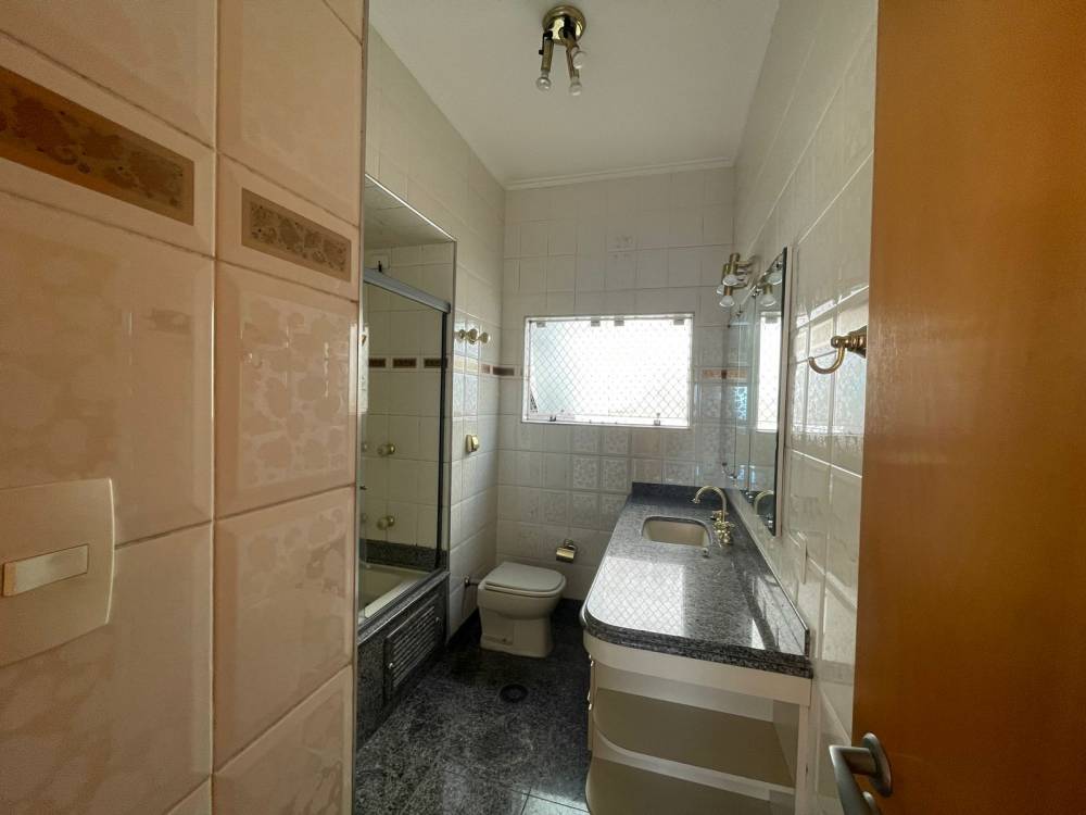 Apartamento à venda na Rua MaranhãoHigienópolis - apartamento-higienopolis-sao-paulo-132618-10.jpg