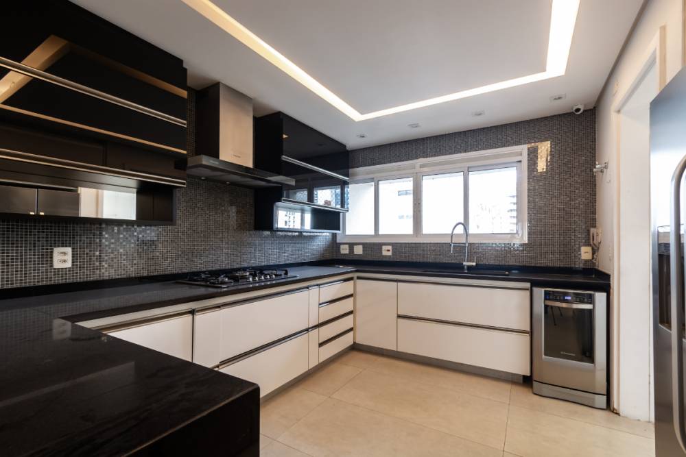 Apartamento à venda na Avenida JuritiMOEMA - 999-apartamento-moema-sao-paulo-144336-1.jpg