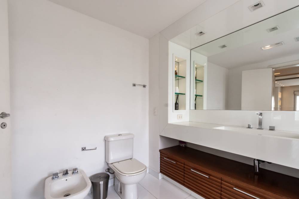 Apartamento à venda na Avenida JuritiMOEMA - 999-apartamento-moema-sao-paulo-144414-1.jpg