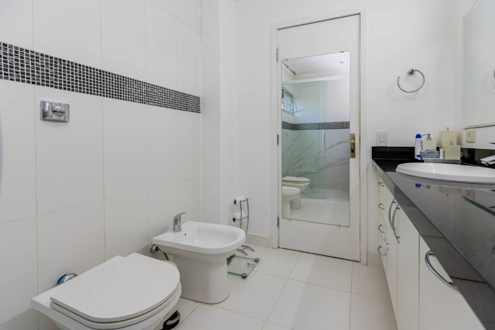 Apartamento à venda na Rua ItacemaItaim Bibi - 999-apartamento-itaim-bibi-sao-paulo-113946-4.jpg