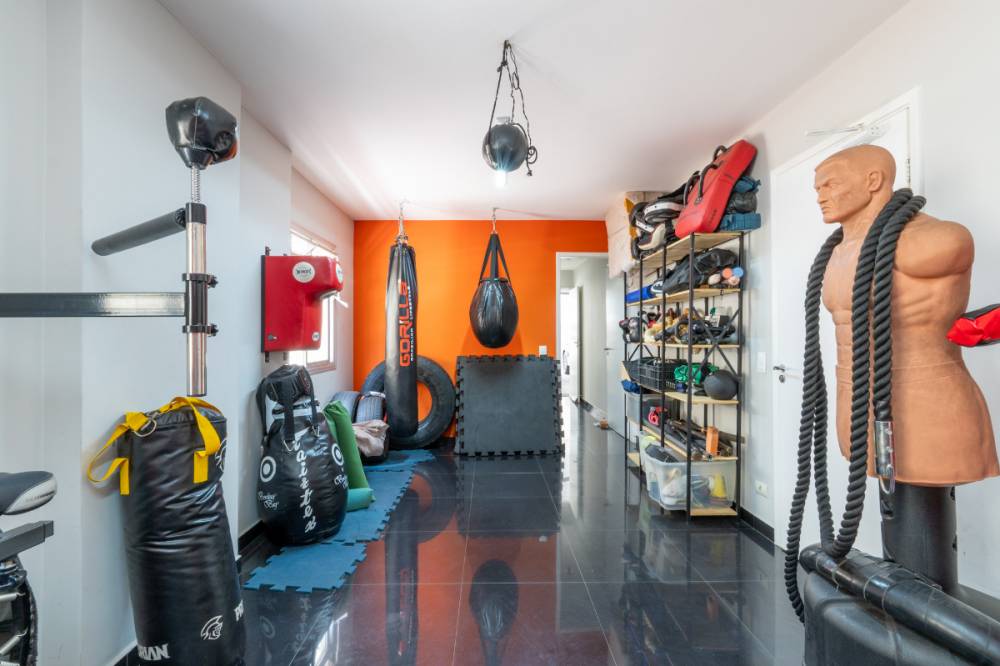 Apartamento à venda na Rua ItacemaItaim Bibi - 999-apartamento-itaim-bibi-sao-paulo-113947-13.jpg