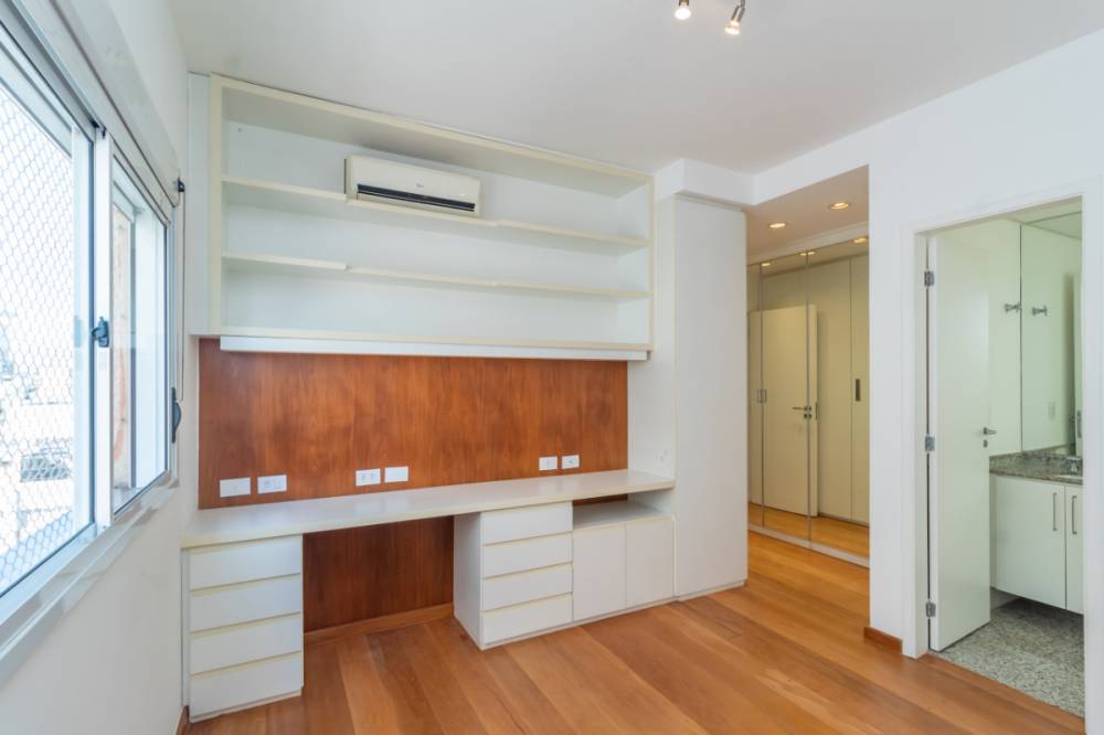 Apartamento à venda na Rua Pedroso AlvarengaItaim Bibi - apartamento-itaim-bibi-sao-paulo-123427-12.jpg