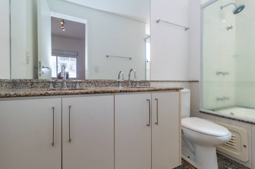 Apartamento à venda na Rua Pedroso AlvarengaItaim Bibi - apartamento-itaim-bibi-sao-paulo-123428-13.jpg