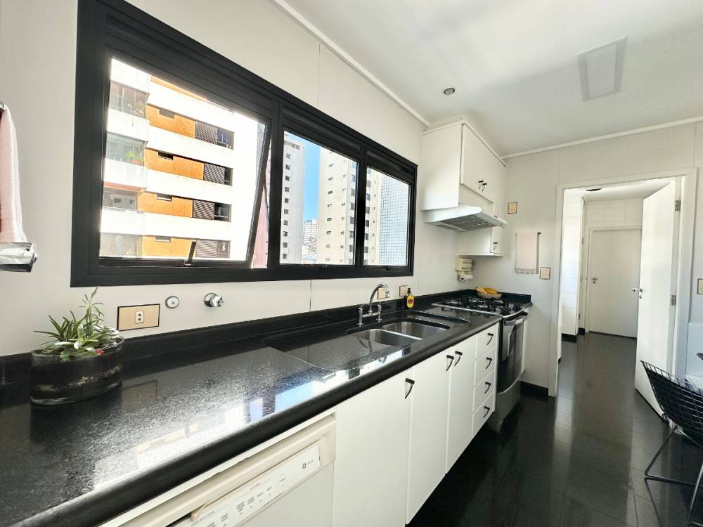 Apartamento à venda na Rua SafiraAclimação - apartamento-aclimacao-sao-paulo-141026-14.jpg