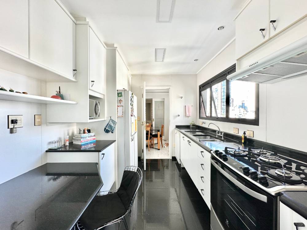Apartamento à venda na Rua SafiraAclimação - apartamento-aclimacao-sao-paulo-141026-15.jpg