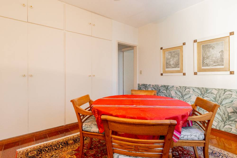 Apartamento à venda na Rua Doutor Gabriel dos SantosHIGIENOPOLIS - 999-apartamento-higienopolis-sao-paulo-111940-0.jpg
