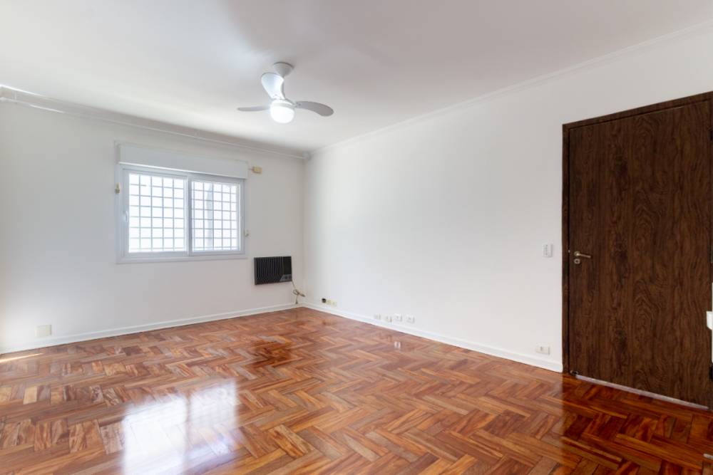 Sobrado à venda na Rua AçaréAlto de Pinheiros - sobrado-alto-de-pinheiros-sao-paulo-141049-28.jpg