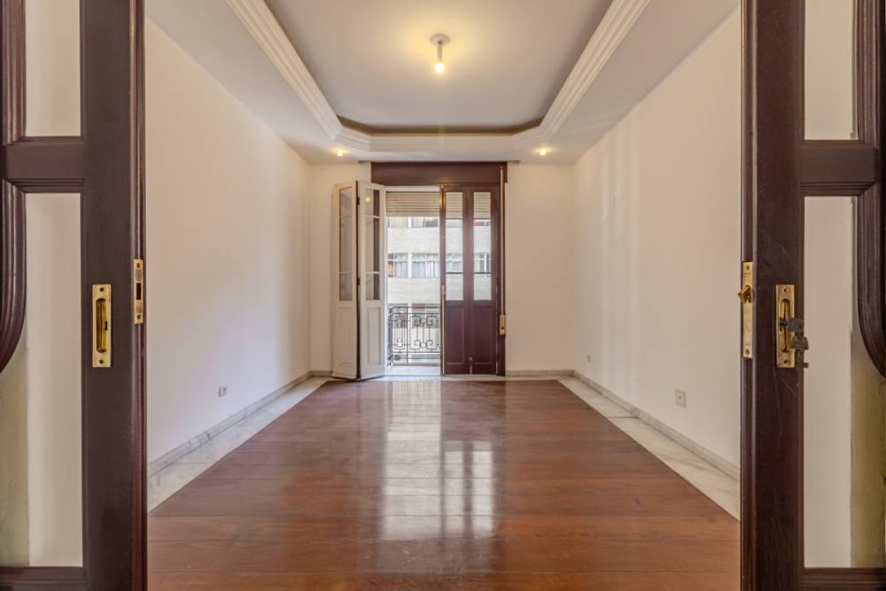 Apartamento à venda na Avenida AngélicaHigienópolis - 999-apartamento-higienopolis-sao-paulo-125144-0.jpg