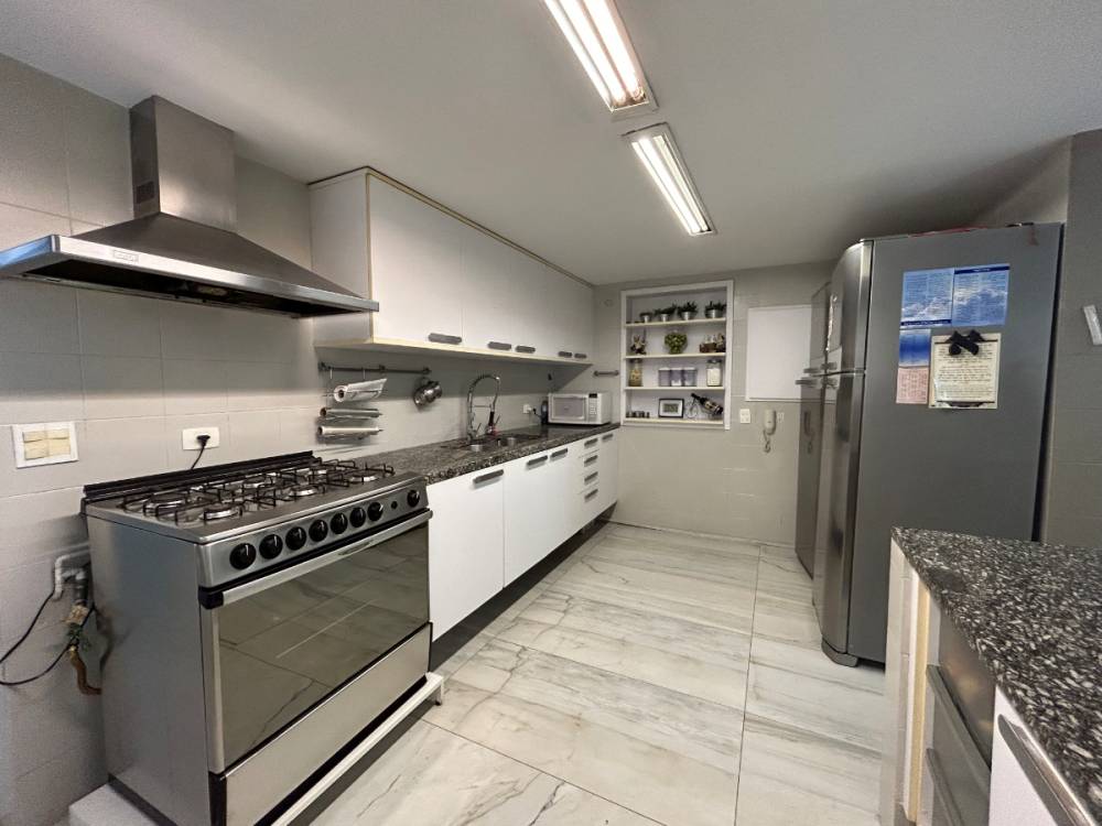 Apartamento à venda na Rua MaranhãoHigienópolis - apartamento-higienopolis-sao-paulo-103509-15.jpg