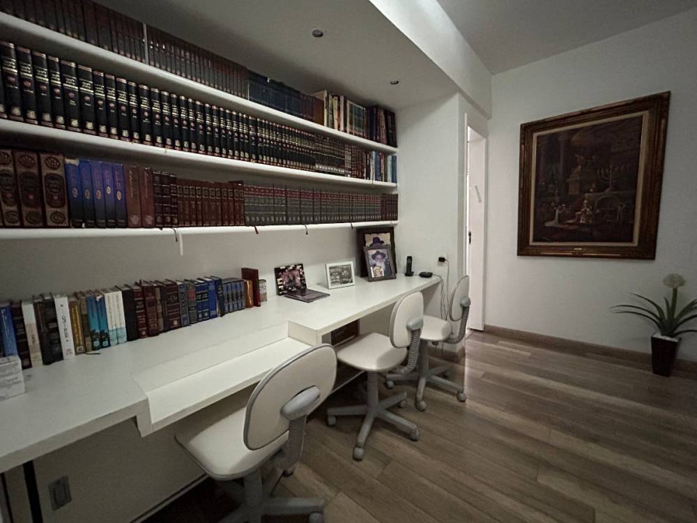 Apartamento à venda na Rua MaranhãoHigienópolis - apartamento-higienopolis-sao-paulo-103510-25.jpg