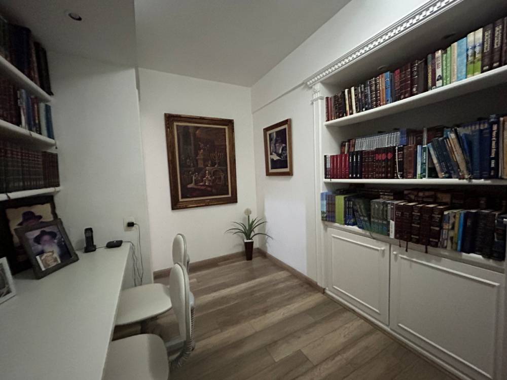 Apartamento à venda na Rua MaranhãoHigienópolis - apartamento-higienopolis-sao-paulo-103511-26.jpg
