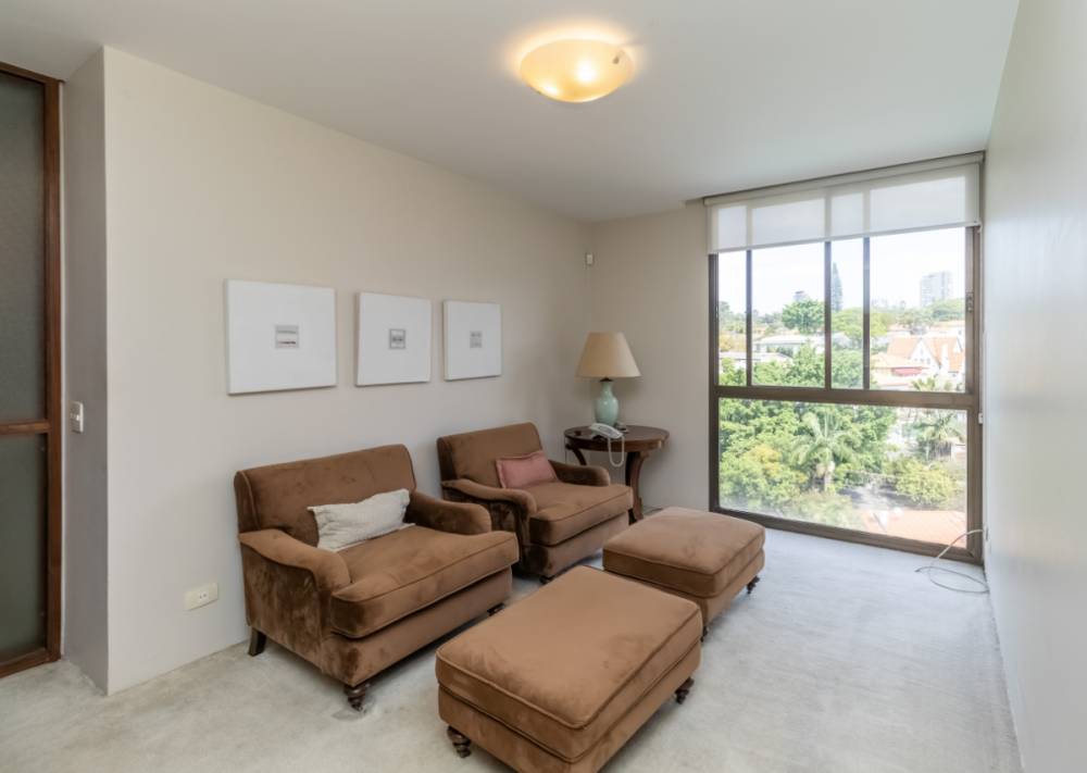Casa Padrão à venda na Rua Heitor de MoraisPacaembu - 999-casa-padrao-pacaembu-sao-paulo-115155-7.jpg