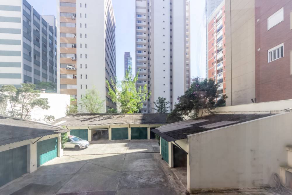 Apartamento à venda na Rua Doutor Renato Paes de BarrosItaim Bibi - apartamento-itaim-bibi-sao-paulo-112331-7.jpg