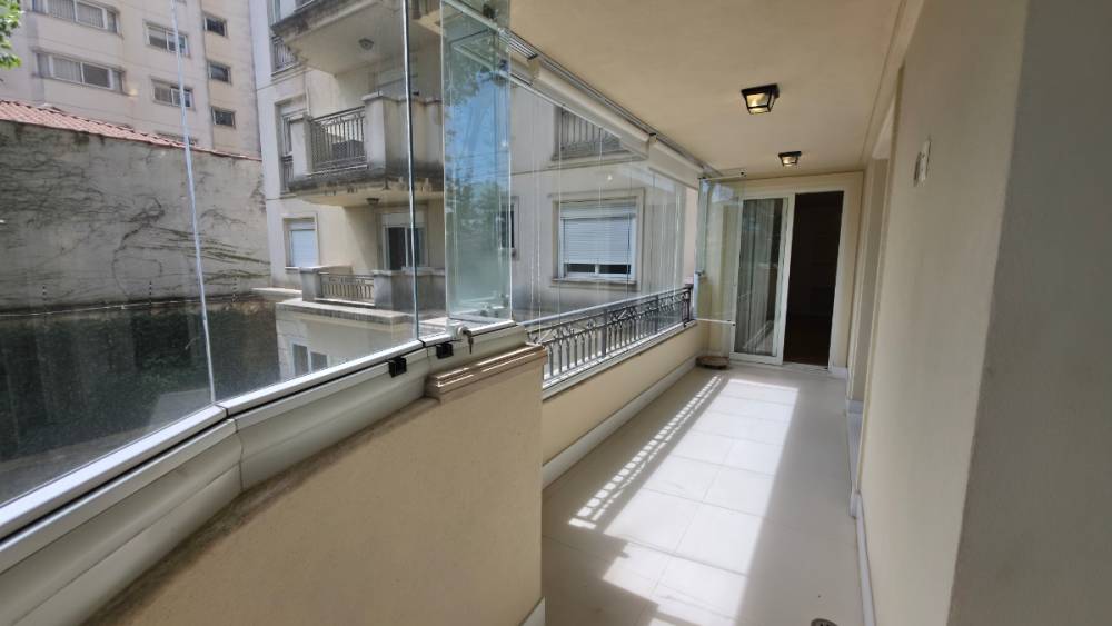 Apartamento à venda na Rua BahiaHigienópolis - 999-apartamento-higienopolis-sao-paulo-104807-0.jpg
