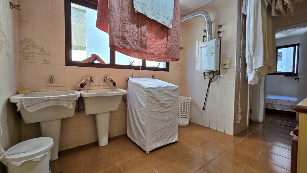 Apartamento à venda na Rua MaranhãoHigienópolis - 999-apartamento-higienopolis-sao-paulo-114256-14.jpg